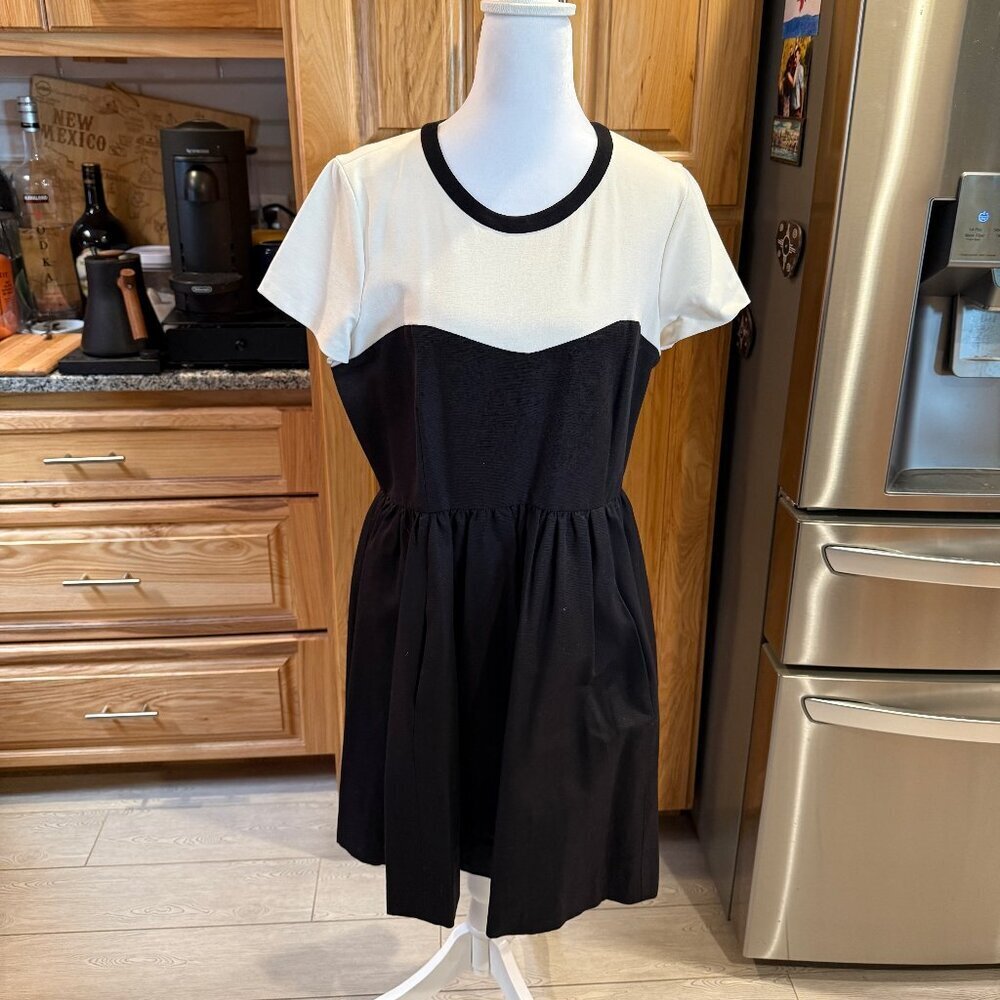 kate spade new york Gable Dress 14‎ Black/Ivory Fit & Flare EUC - Picture 2 of 14